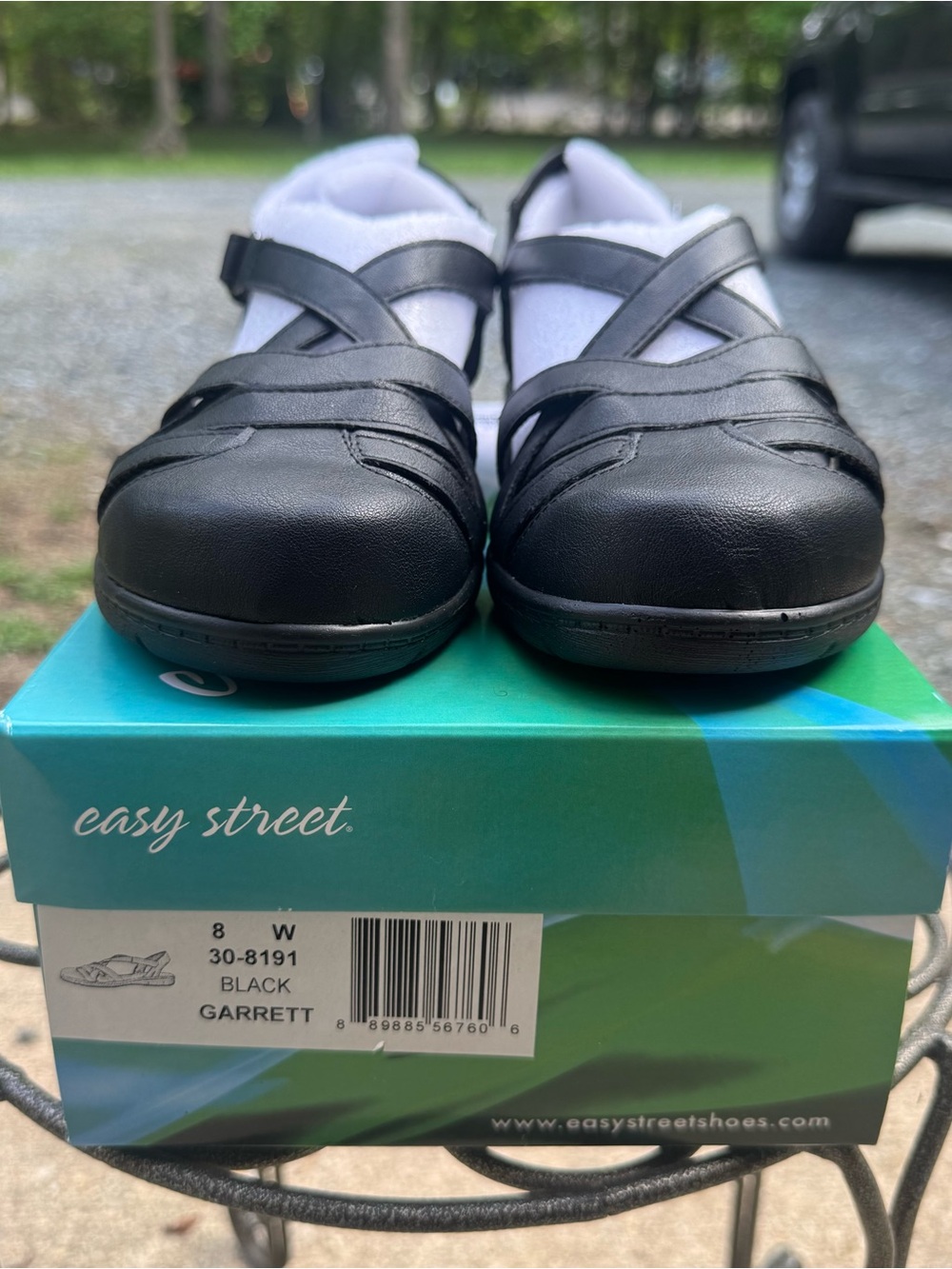 Easy Street Black Strappy Women's Comfort Sandals - Picture 2 of 10